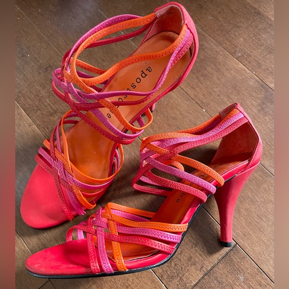 New Apostrophe heels 7.5m red purple orange elastic straps - Picture 2 of 8